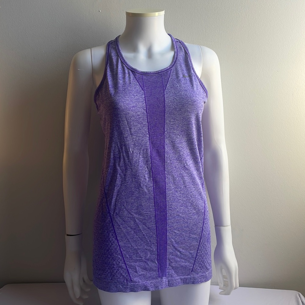 Purple Nike Run Tank Top Size Medium .